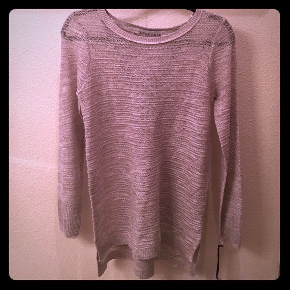 NWOT Knox Rose Laced Back Tunic Sweater - Picture 2 of 4